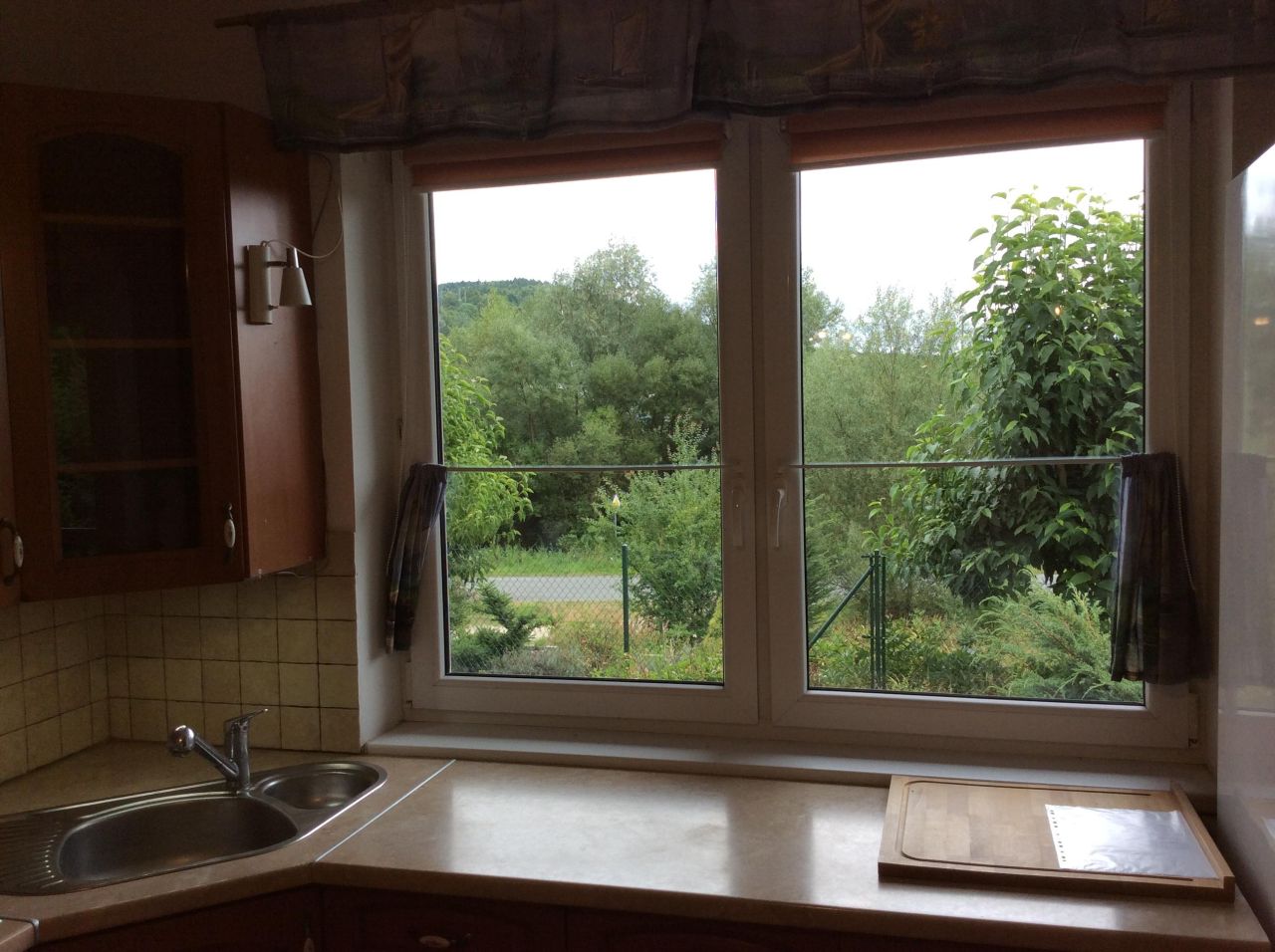 dom wolnostojący, 5 pokoi Tarnawa Dolna. Zdjęcie 23