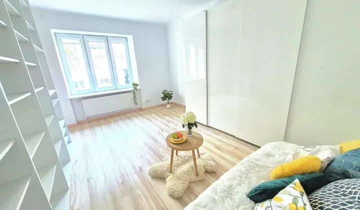 Mieszkanie 1-pokojowe Warszawa Praga-Południe, ul. Dobrowoja