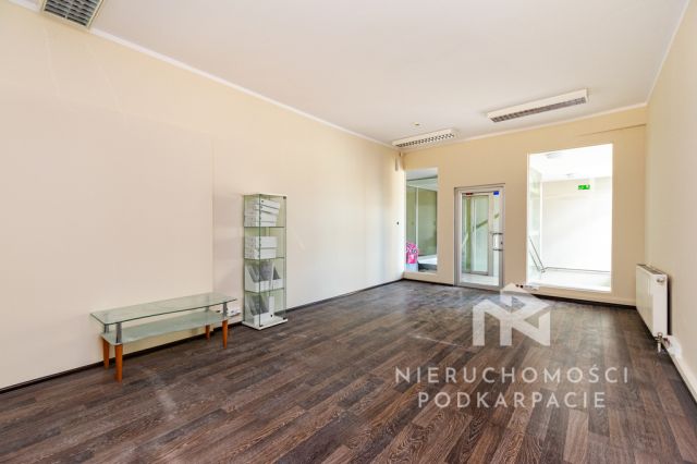 Biuro Rzeszów, ul. Sokoła. Zdjęcie 1
