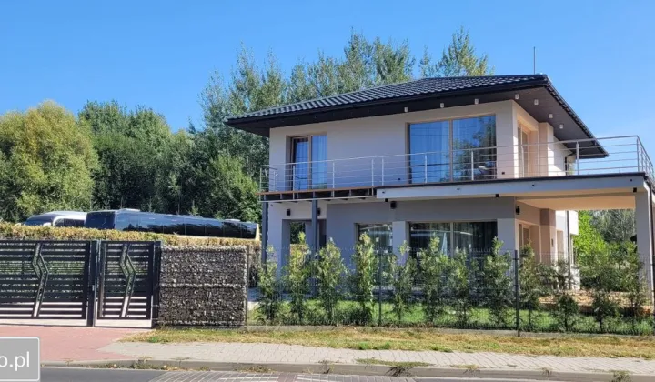 dom wolnostojący, 4 pokoje Katowice Kostuchna, ul. Bukszpanowa