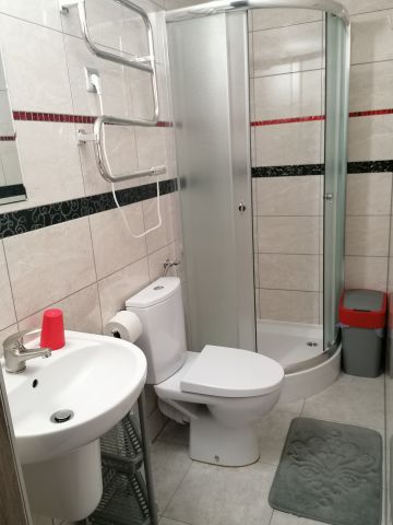 dom wolnostojący, 18 pokoi Karpacz Centrum, ul. Nad Łomnicą. Zdjęcie 8