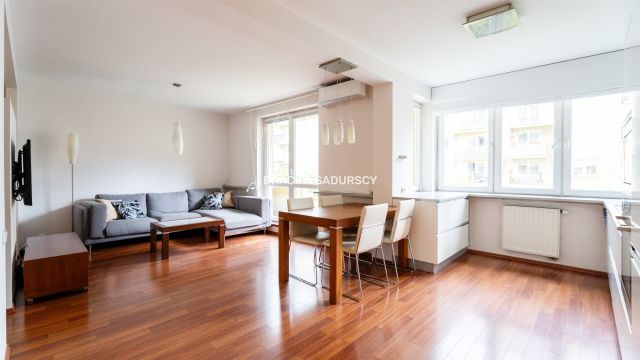 Mieszkanie 2-pokojowe Kraków Podgórze, ul. Rydlówka. Zdjęcie 2