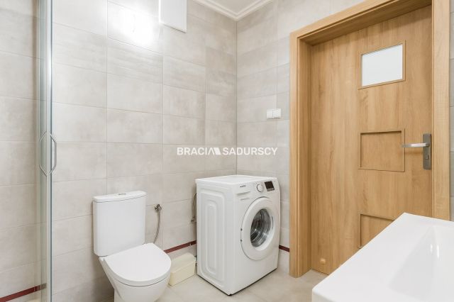 Mieszkanie 3-pokojowe Kraków Opatkowice, ul. Macieja Dębskiego. Zdjęcie 9