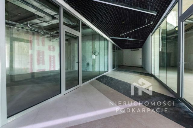 Lokal Rzeszów, ul. Fryderyka Szopena. Zdjęcie 2