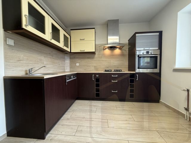 Mieszkanie 3-pokojowe Leszno, ul. Jana Ostroroga. Zdjęcie 4