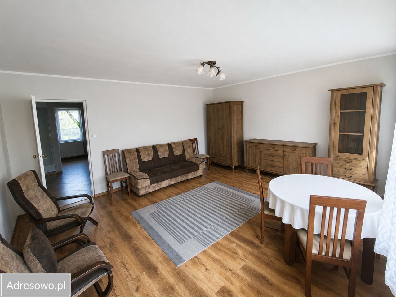 Tuchola Mieszkanie - 3 pokoje - 61 m² - parter