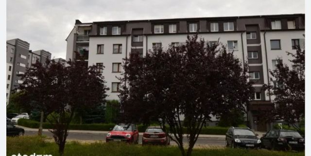 Mieszkanie 3-pokojowe Bełchatów Binków, ul. Antracytowa. Zdjęcie 1