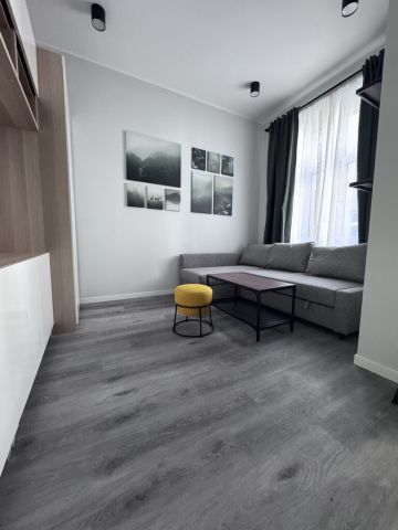 Mieszkanie 1-pokojowe Łódź, al. 1 Maja. Zdjęcie 3