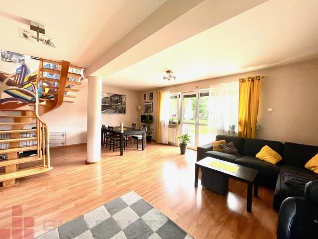 dom wolnostojący, 4 pokoje Kraków Swoszowice, ul. Józefa Warszewicza. Zdjęcie 6