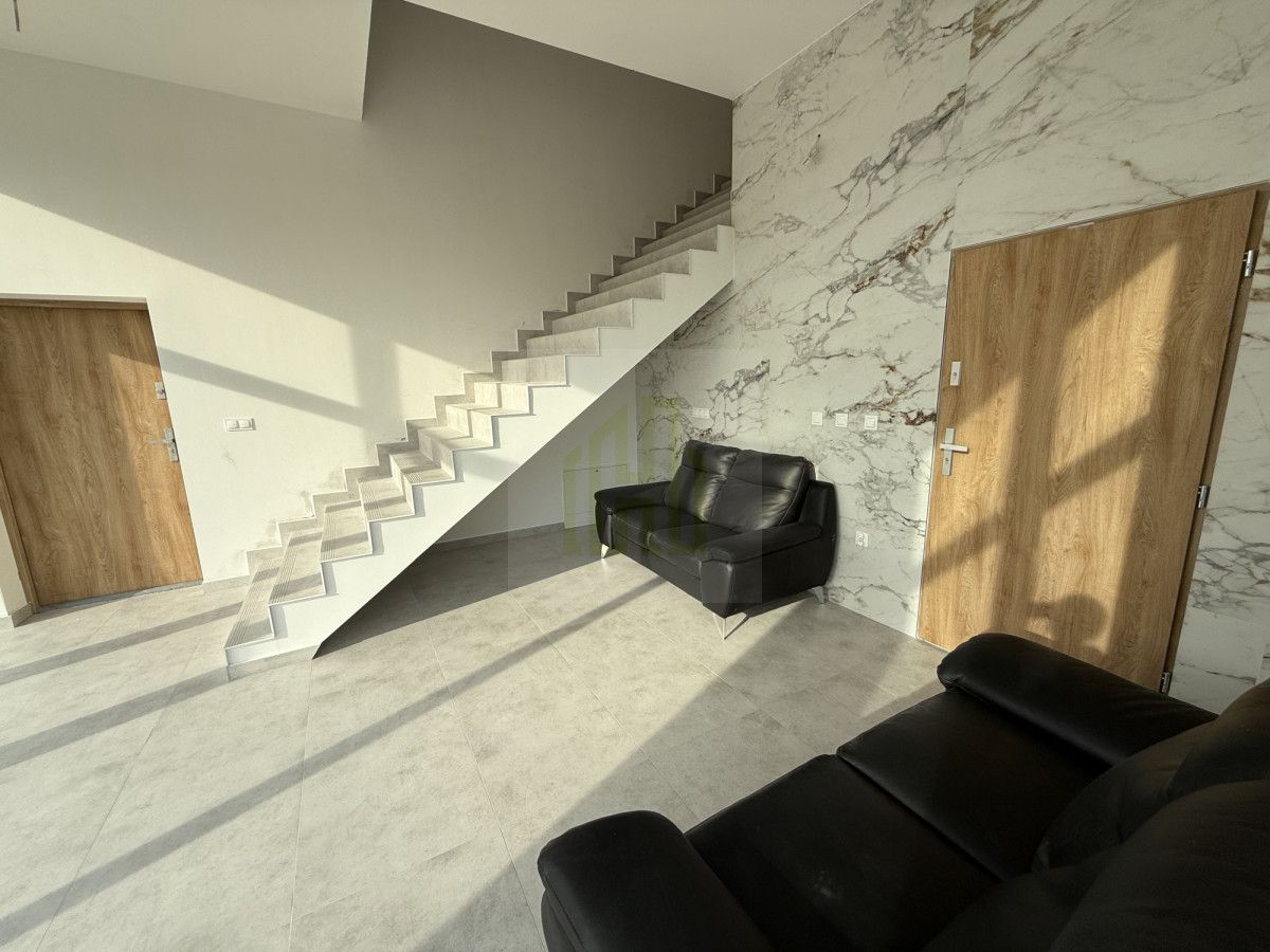 Lokal Warszawa, ul. Kobiałka. Zdjęcie 21