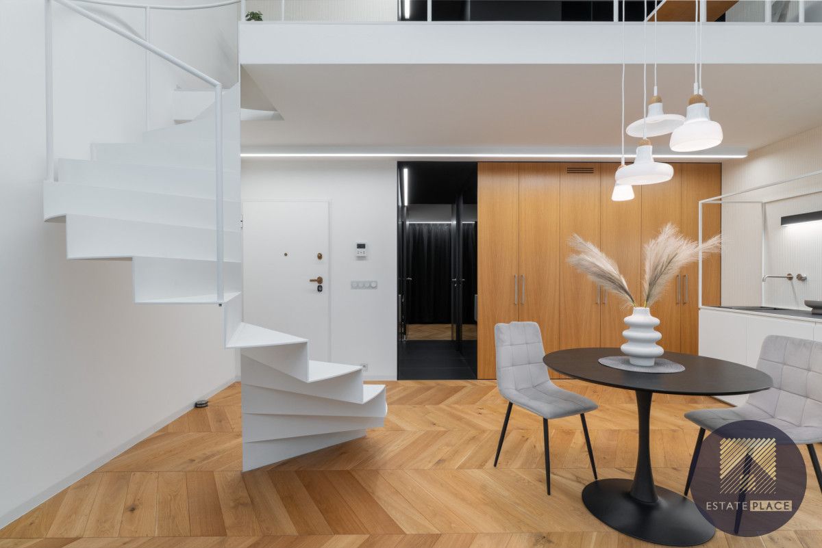 Mieszkanie 4-pokojowe Warszawa Praga, ul. Targowa. Zdjęcie 6