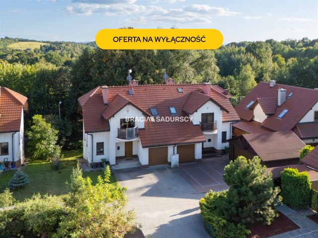 bliźniak, 6 pokoi Konary, ul. Miodowa. Zdjęcie 1