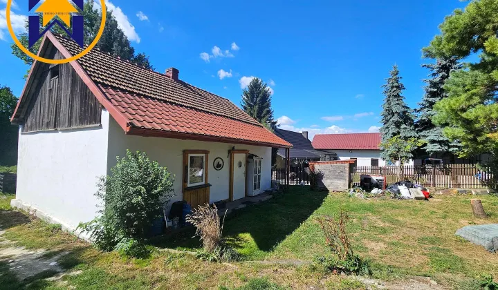 dom wolnostojący, 2 pokoje Lelowice-Kolonia Dwór