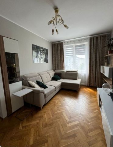 Mieszkanie 2-pokojowe Gdynia Śródmieście, ul. Antoniego Abrahama. Zdjęcie 1