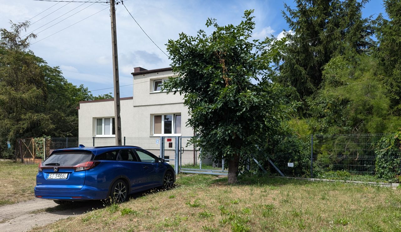 dom wolnostojący, 3 pokoje Ozorków Strzeblew, ul. kpt. Pilota Franciszka Żwirki. Zdjęcie 1