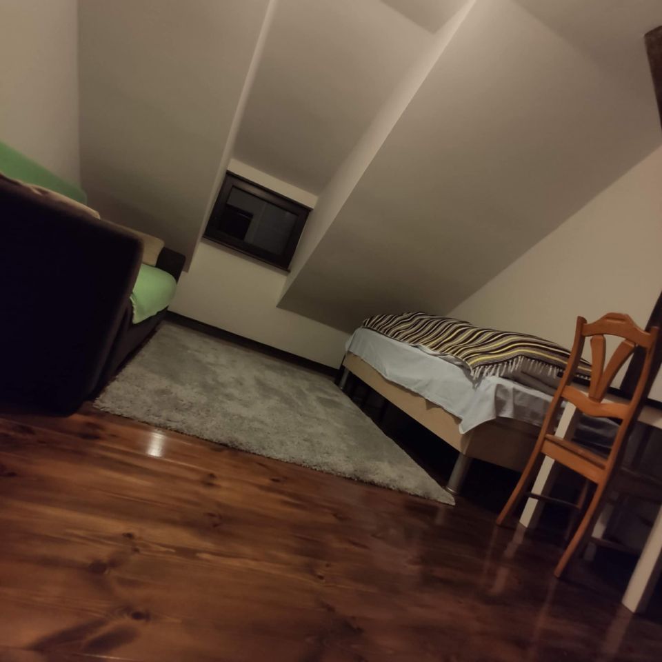 bliźniak, 5 pokoi Renice. Zdjęcie 3