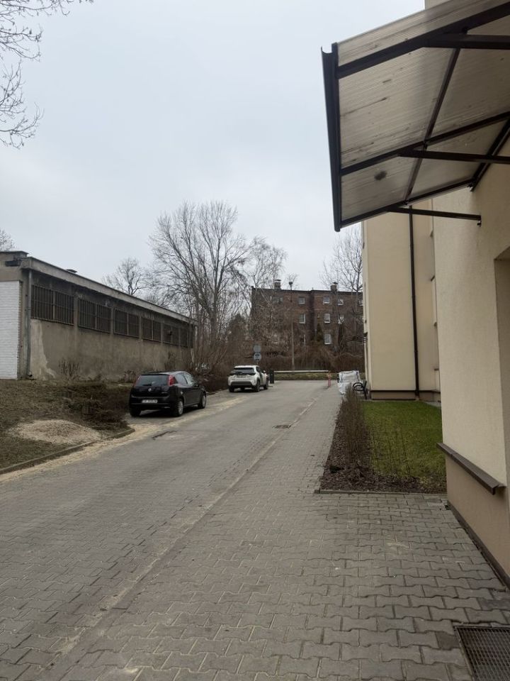 Mieszkanie 1-pokojowe Katowice Dąb. Zdjęcie 3