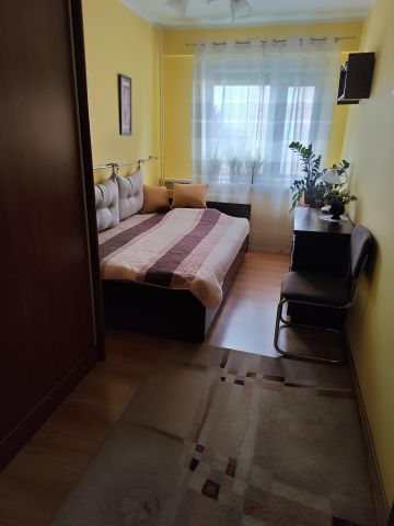 Mieszkanie 3-pokojowe Kutno, ul. Marii Skłodowskiej-Curie. Zdjęcie 3