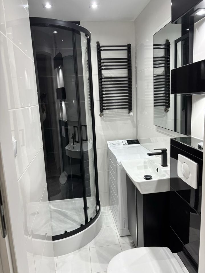 Mieszkanie 3-pokojowe Piechcin. Zdjęcie 4