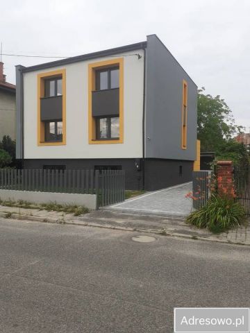 dom wolnostojący, 5 pokoi Częstochowa Jasna Góra, ul. Stanisławy. Zdjęcie 1