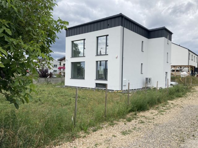 dom wolnostojący, 4 pokoje Katowice, ul. Katowicka. Zdjęcie 1