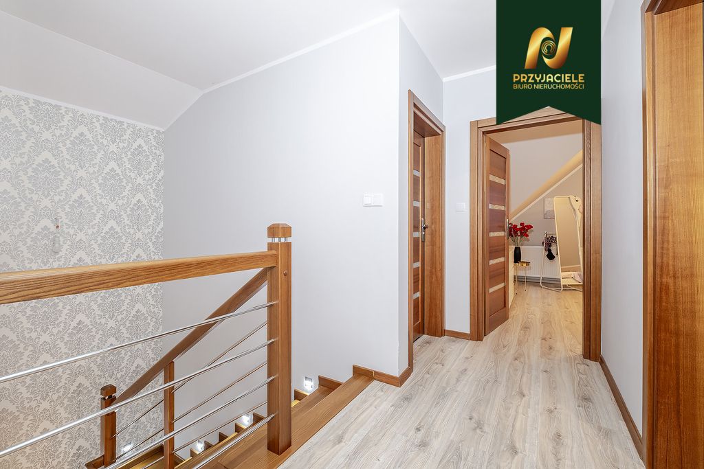 dom wolnostojący, 6 pokoi Różyny. Zdjęcie 13