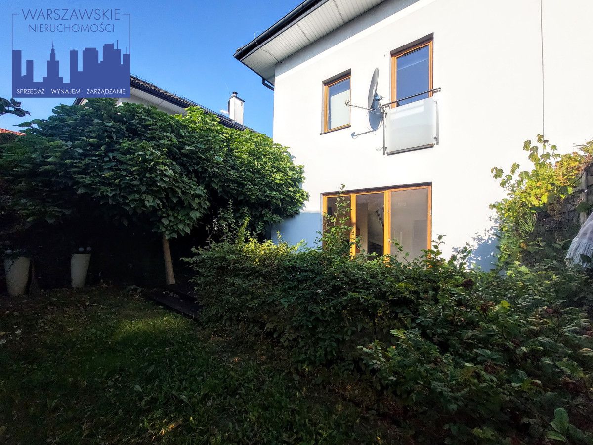 dom szeregowy, 5 pokoi Józefosław, ul. Dzikiego Wina. Zdjęcie 2