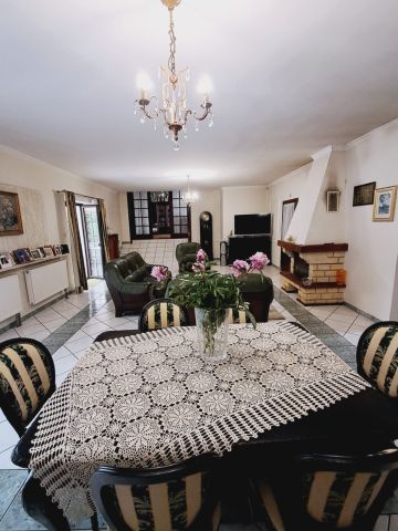 dom wolnostojący, 6 pokoi Wolica. Zdjęcie 7