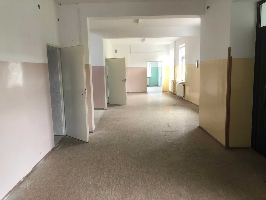 Nieruchomość komercyjna Samin. Zdjęcie 5