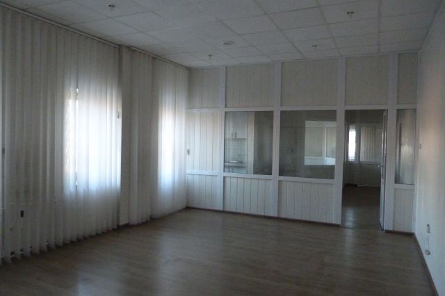 Biuro Kielce, ul. Romualda Mielczarskiego. Zdjęcie 1