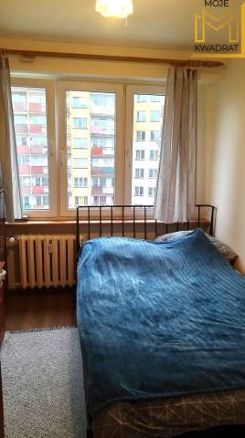 Mieszkanie 4-pokojowe Bełchatów, os. Okrzei. Zdjęcie 5