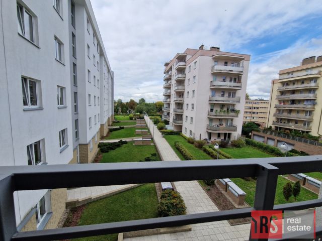 Mieszkanie 3-pokojowe Warszawa Ursus, ul. Elżbiety Rakuszanki. Zdjęcie 2