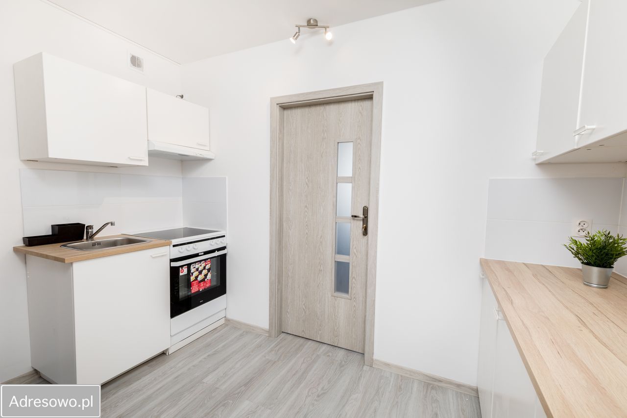 Mieszkanie 3-pokojowe Wrocław Muchobór Wielki, ul. Leopolda Tyrmanda. Zdjęcie 3