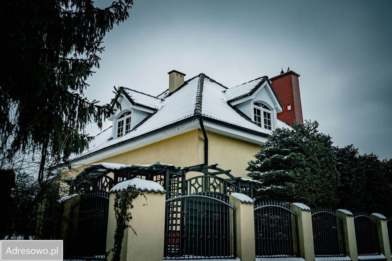 dom wolnostojący, 6 pokoi Kłodzko, ul. Nowy Świat. Zdjęcie 3