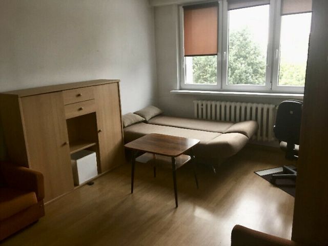 Mieszkanie 3-pokojowe Kraków Kozłówek, ul. Okólna. Zdjęcie 1