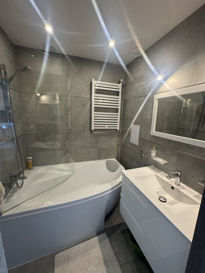 Mieszkanie 3-pokojowe Świdnica, ul. Ignacego Prądzyńskiego. Zdjęcie 3