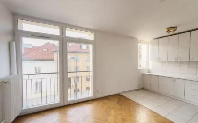 Mieszkanie 2-pokojowe Warszawa Śródmieście, ul. Długa. Zdjęcie 1