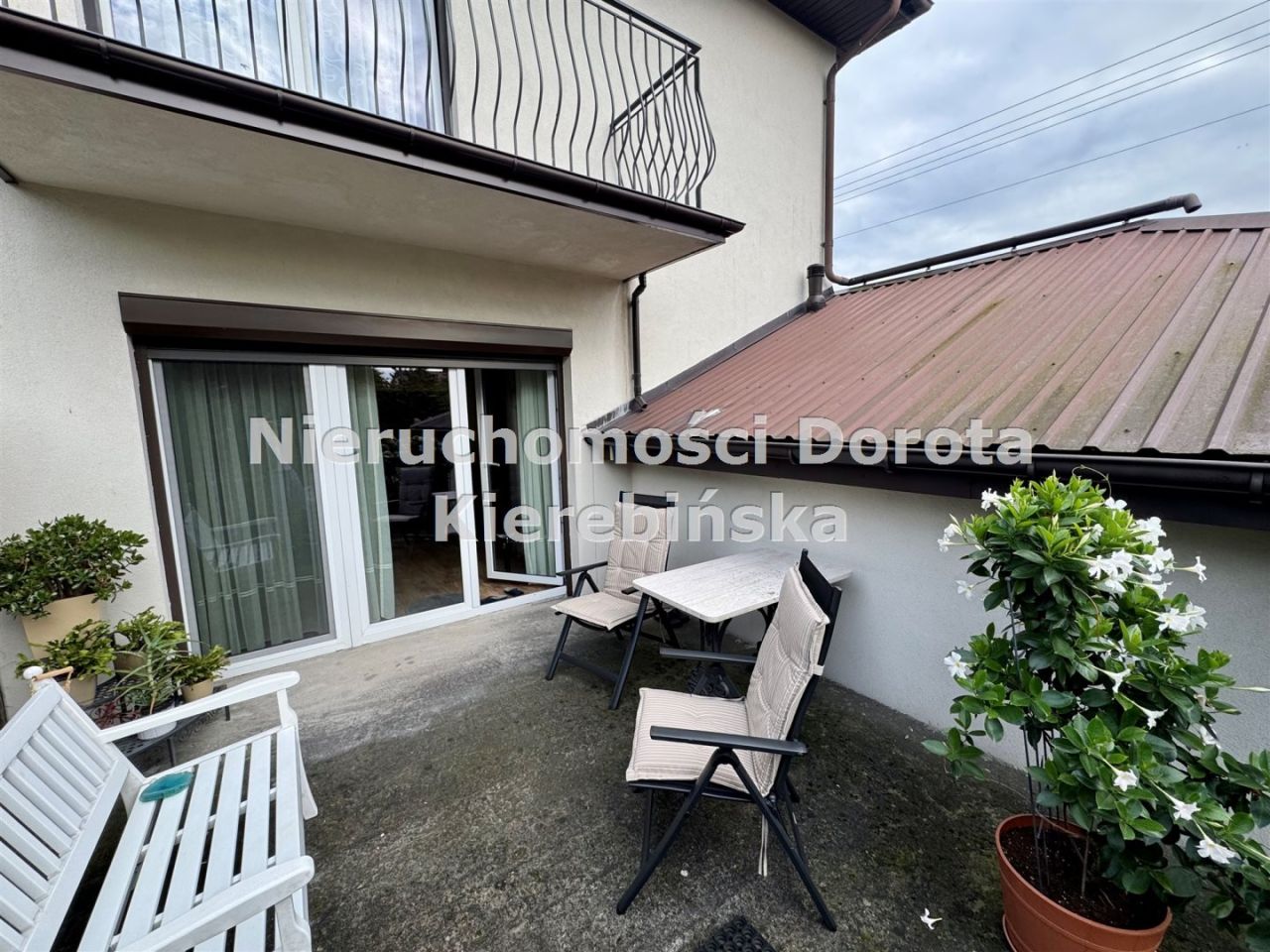 bliźniak, 6 pokoi Tomaszów Mazowiecki. Zdjęcie 4