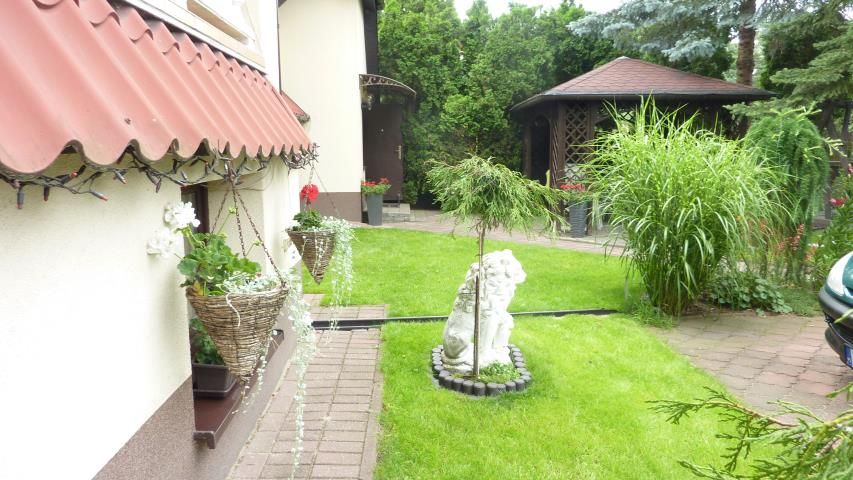 dom wolnostojący, 8 pokoi Legionowo