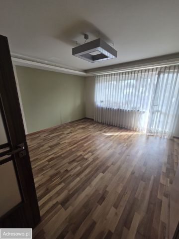 Mieszkanie 4-pokojowe Łęczna, ul. Szkolna. Zdjęcie 1