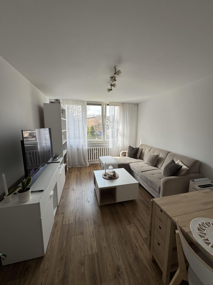 Mieszkanie 3-pokojowe Katowice Janów, ul. Zamkowa. Zdjęcie 1