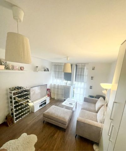 Mieszkanie 2-pokojowe Łódź Dąbrowa, ul. Tatrzańska. Zdjęcie 1