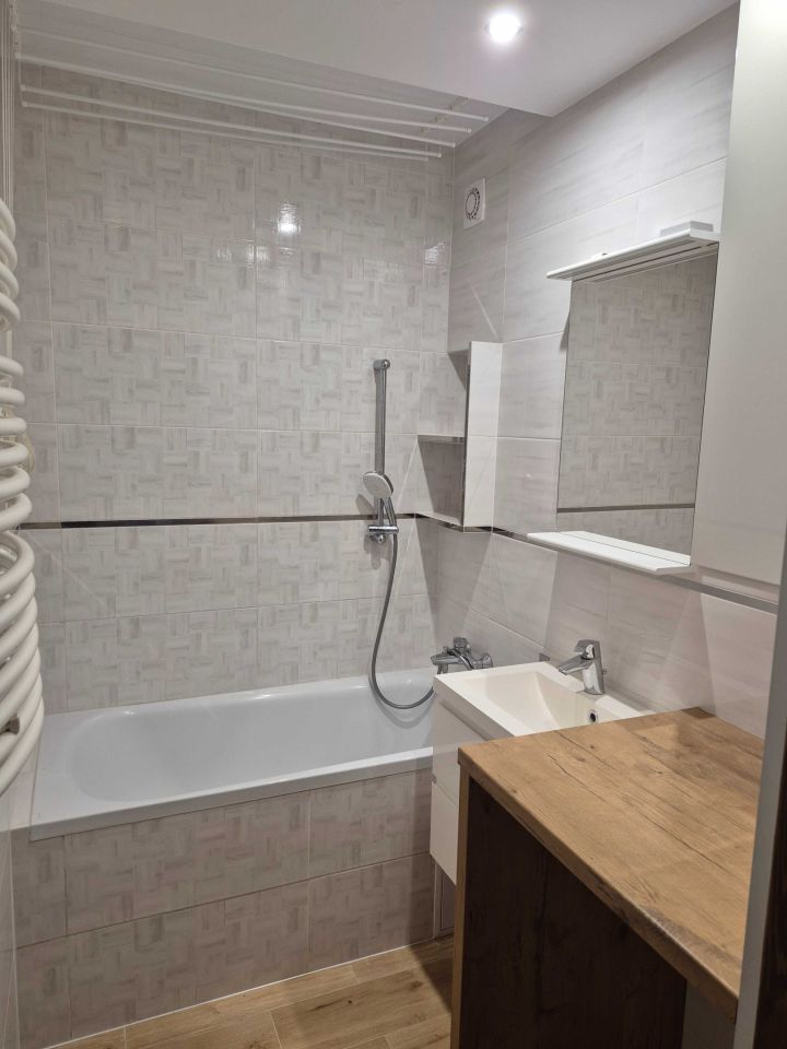 Mieszkanie 3-pokojowe Garbno. Zdjęcie 2