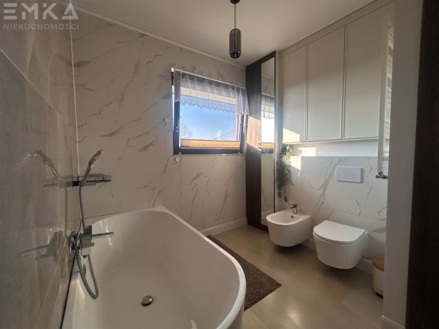 dom wolnostojący, 3 pokoje Sadłóżek. Zdjęcie 17