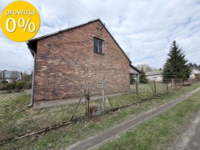 dom wolnostojący, 2 pokoje Lasek. Zdjęcie 10