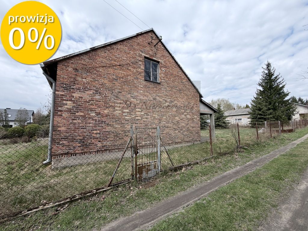 dom wolnostojący, 2 pokoje Lasek. Zdjęcie 10
