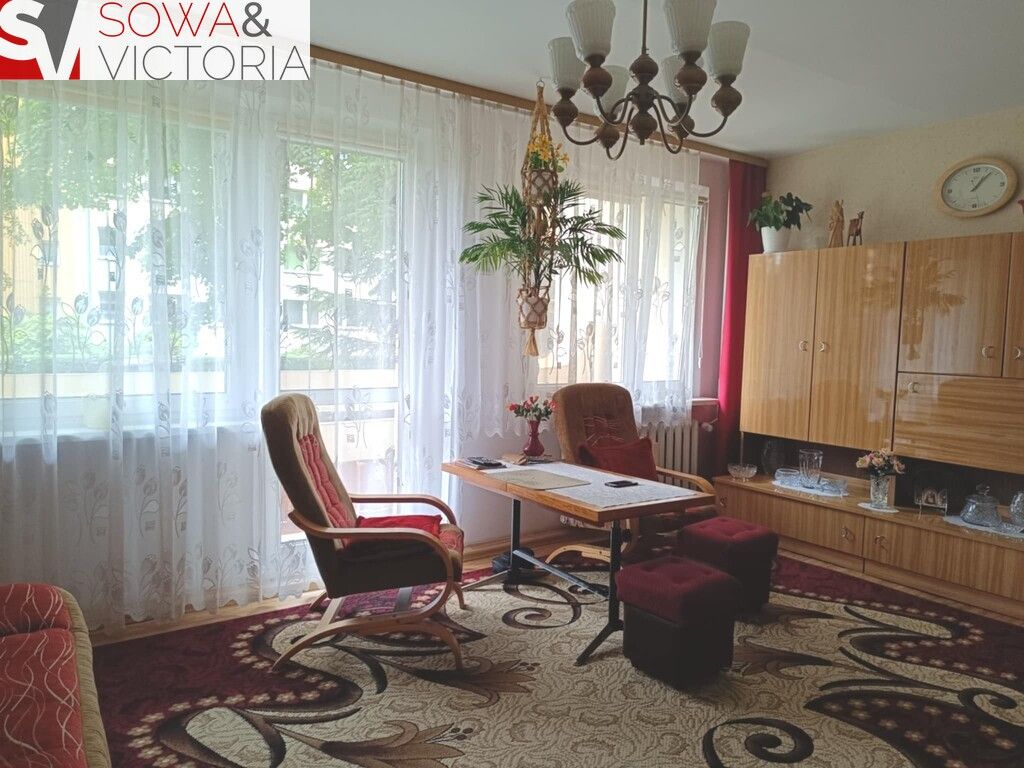 Mieszkanie 3-pokojowe Wałbrzych Podzamcze. Zdjęcie 3