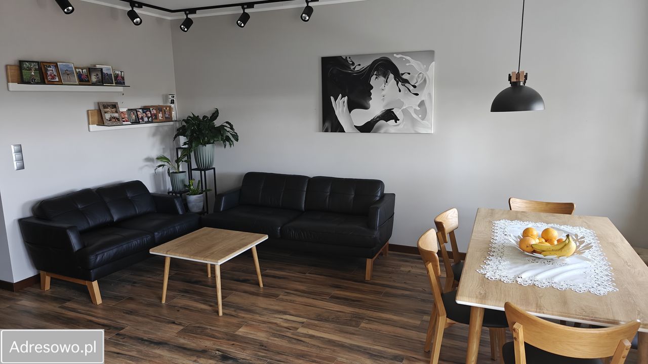 dom szeregowy, 4 pokoje Krośnice, ul. Piaskowa. Zdjęcie 3