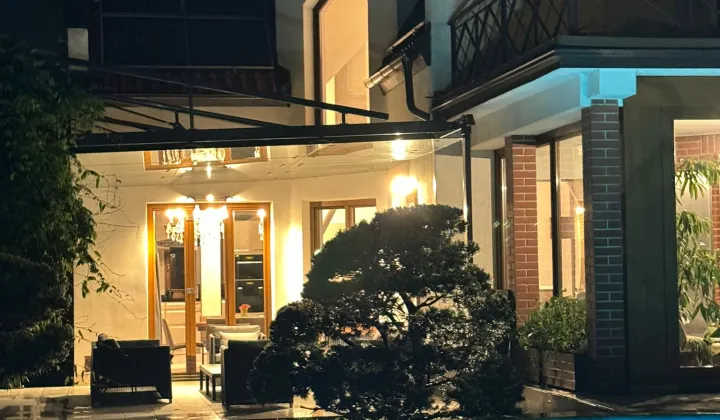 dom wolnostojący, 6 pokoi Nowy Sącz Dąbrówka Polska, ul. Węgierska