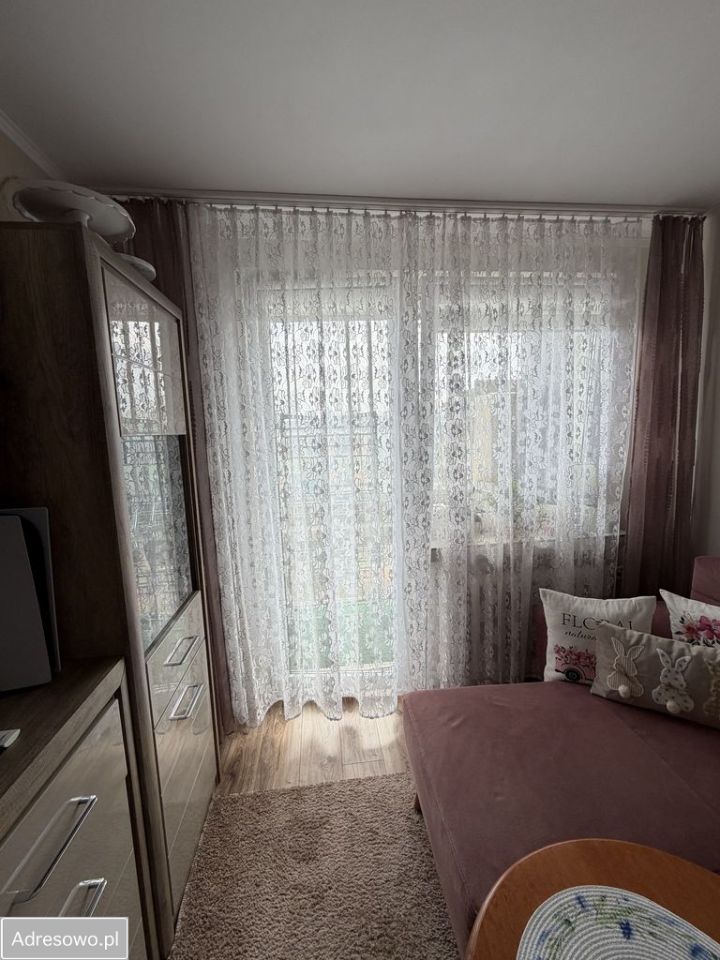 Mieszkanie 2-pokojowe Kraków Mistrzejowice, os. Tysiąclecia. Zdjęcie 1